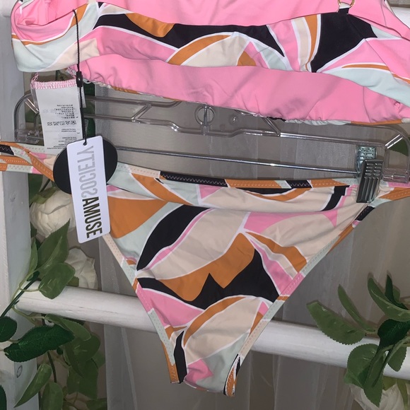 Multi colored Bikini - Picture 5 of 7